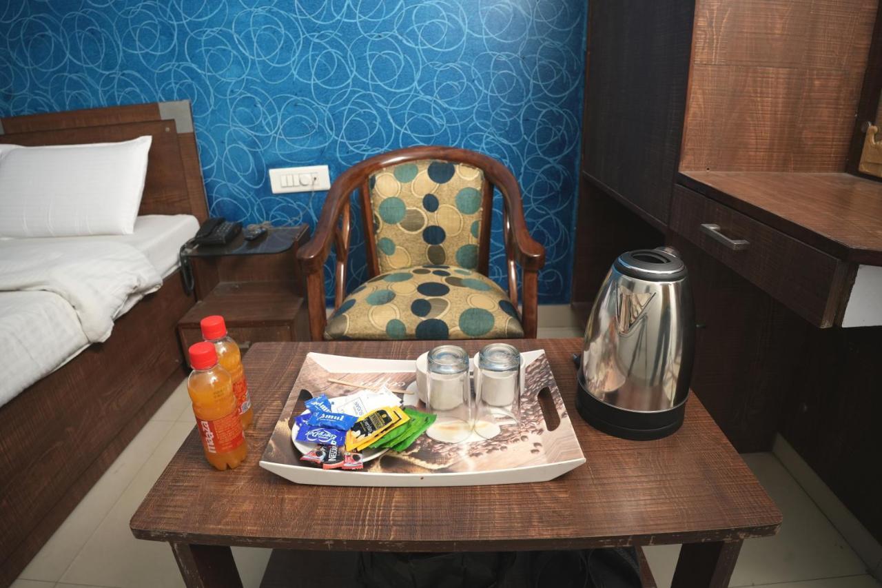 Hotel Holiday Comfort Amritsar Dış mekan fotoğraf
