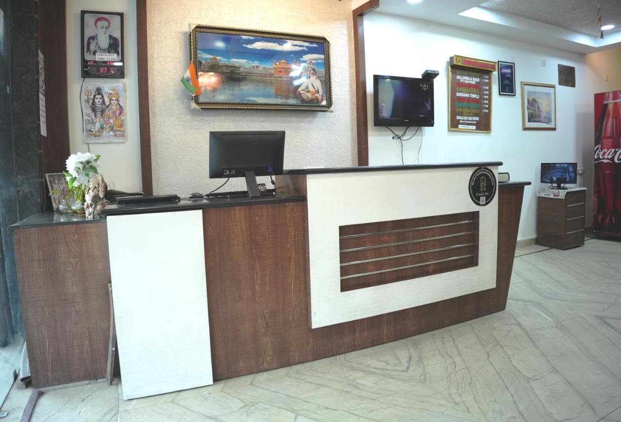 Hotel Holiday Comfort Amritsar Dış mekan fotoğraf