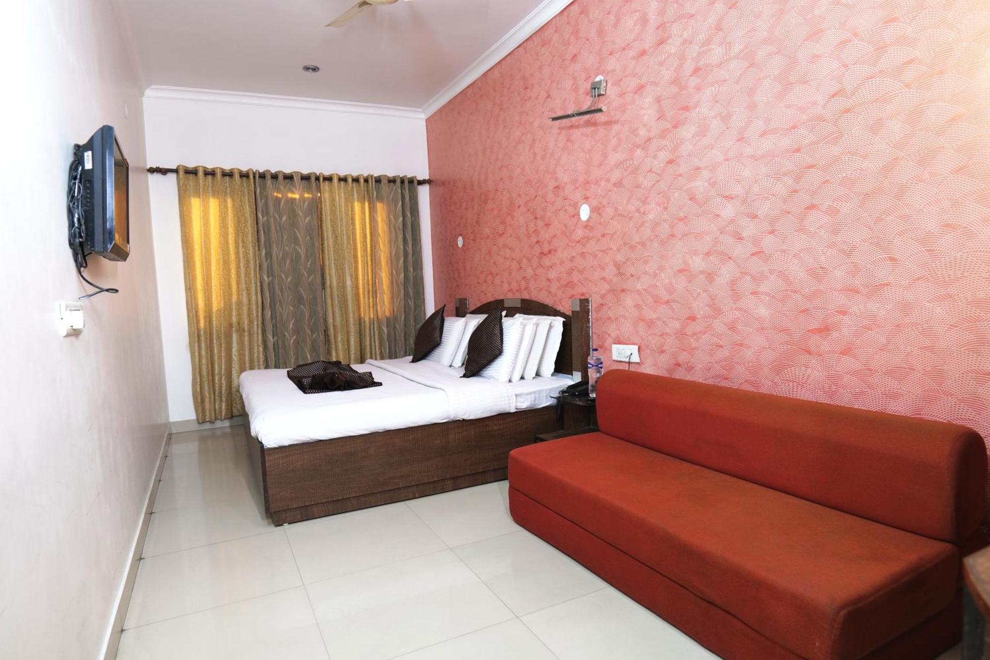 Hotel Holiday Comfort Amritsar Dış mekan fotoğraf