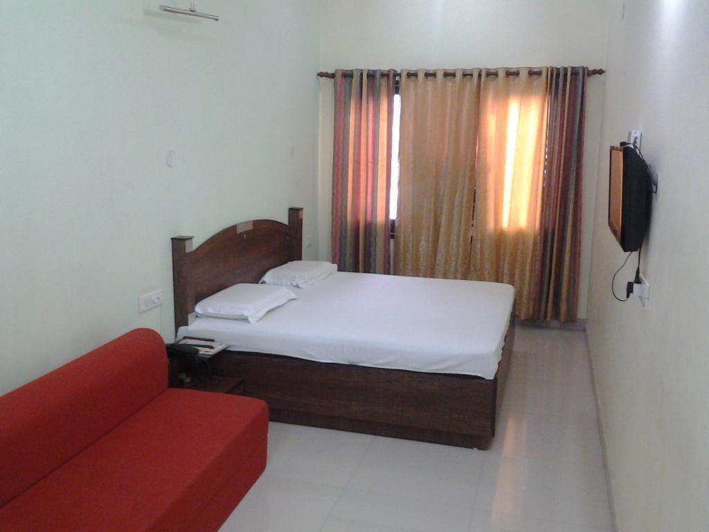 Hotel Holiday Comfort Amritsar Dış mekan fotoğraf